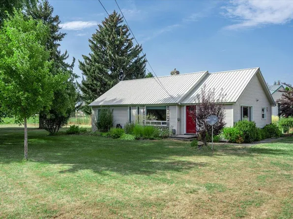 602 W Washington Ave, Chewelah, WA 99109