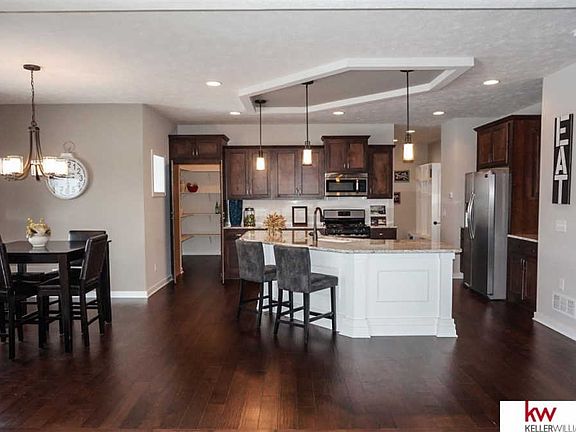 5th image of 7852 S 193rd Ave