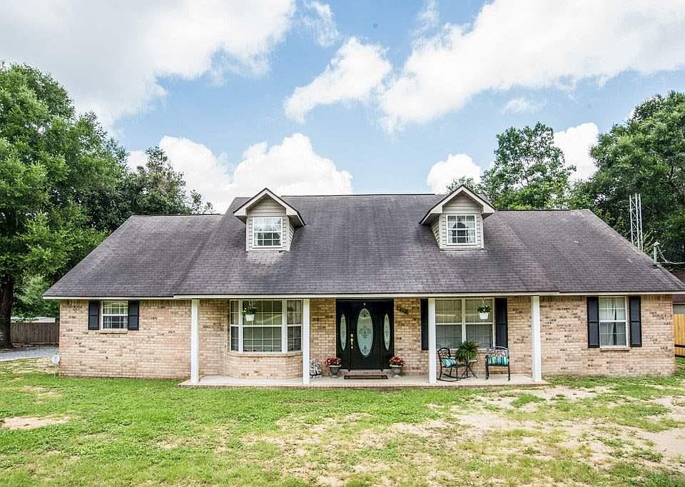 1st image of 7410 Churchill Pl