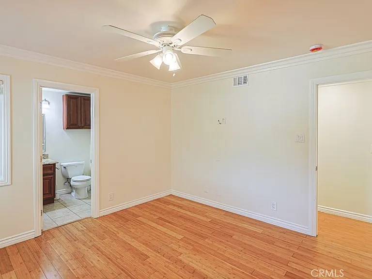 11851 Wisteria Ave — Photo 41
