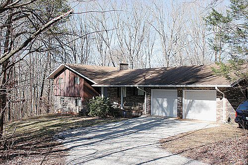 2nd image of 1465 Hillsdale Dr