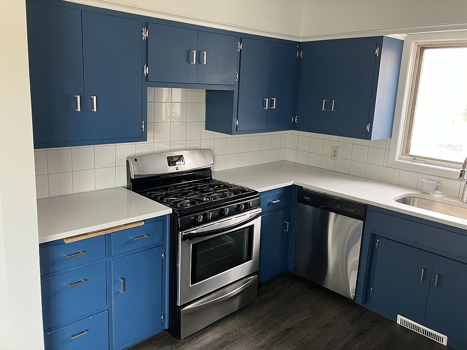 1st image of 120 Butler Ave E #2