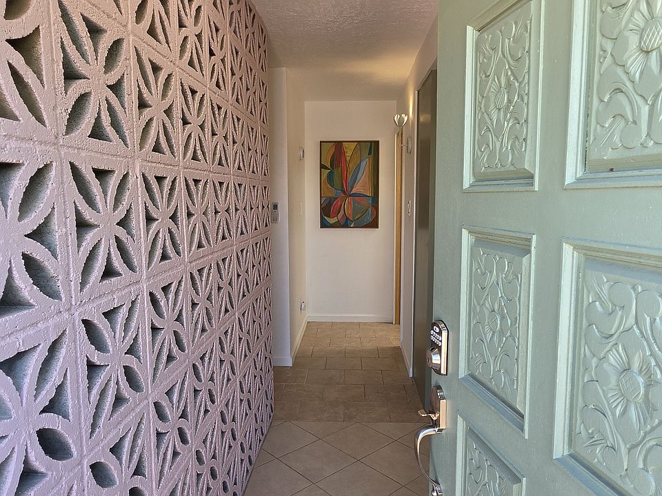 1st image of 1308 Ridgecrest Pl SE