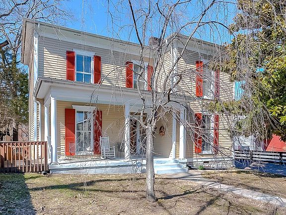 2nd image of 308 Wilkinson St