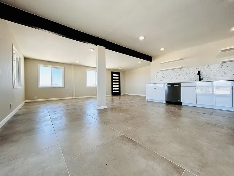 64910 Winters Rd — Photo 7