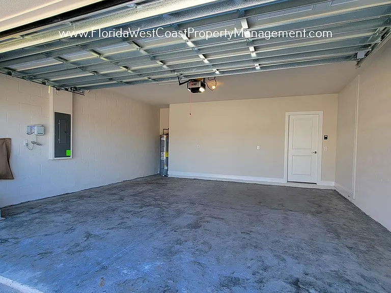 8415 Abalone Loop — Photo 24