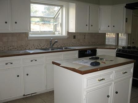 2nd image of 7101 S Columbia Ave