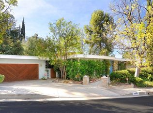 4455 La Barca Dr, Tarzana, CA 91356