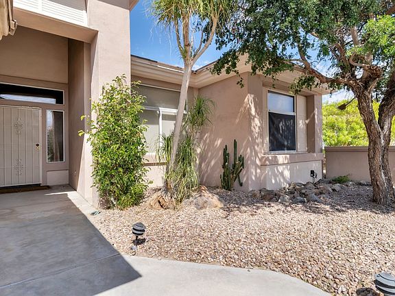 2nd image of 39357 Mirage Cir