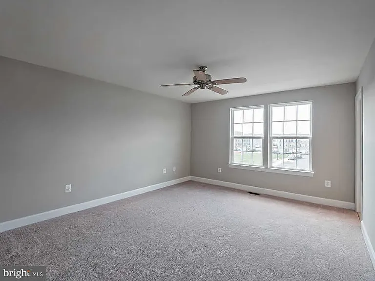 10715 Caledonia Meadow Dr — Photo 1