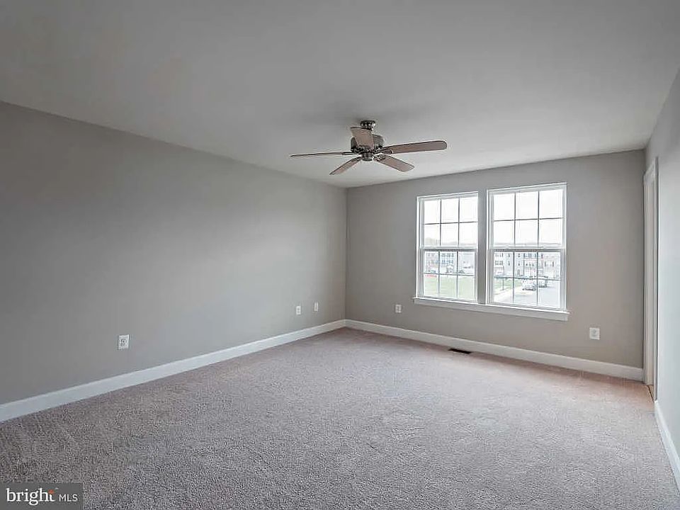 1st image of 10715 Caledonia Meadow Dr