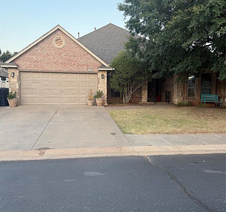 1st image of 16600 Farmington Way