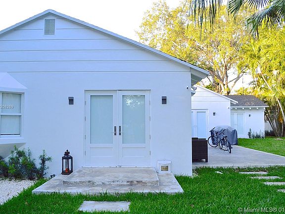 5th image of 4110 Hardie Ave