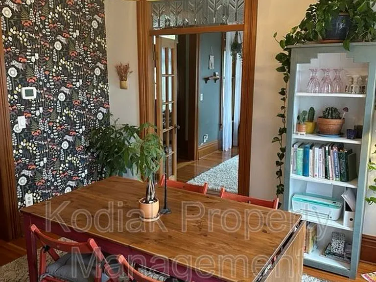 144 W Apricot Ave — Photo 21