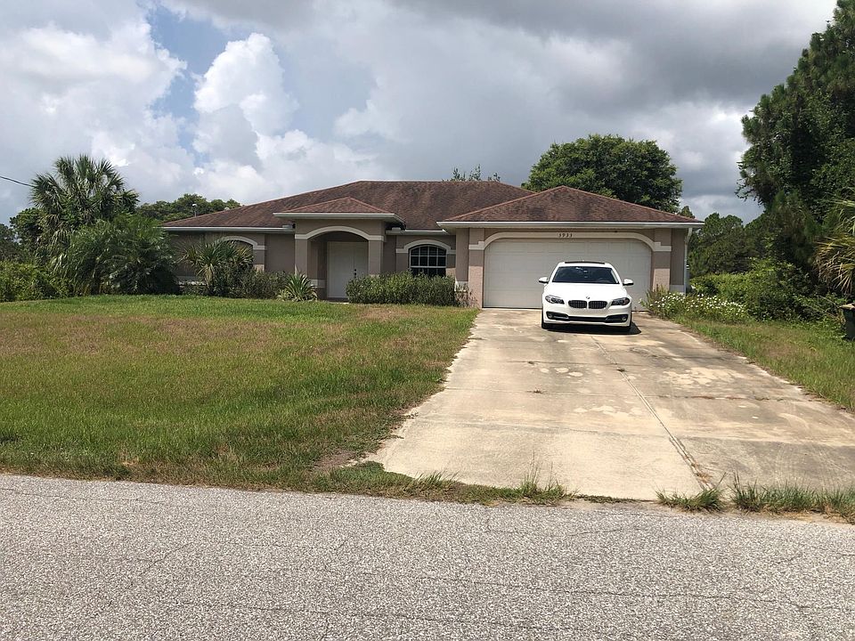 2nd image of 3933 Constitution Dr