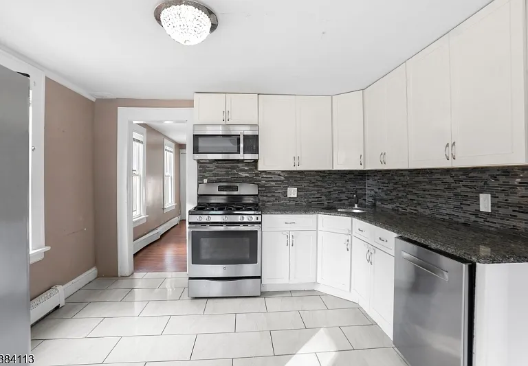 380 Seminary Ave #1 — Photo 10