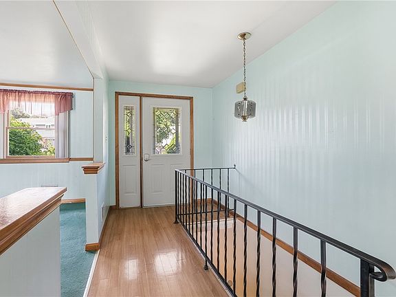2nd image of 1111 Fiddleback Dr