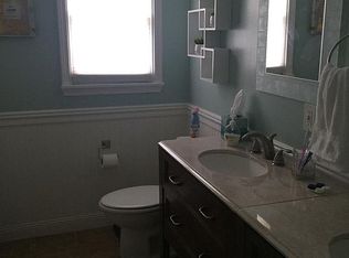 7 Currier Ln, Rochester, NY 14624