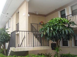 9 Turtle Creek Dr APT F, Jupiter, FL 33469