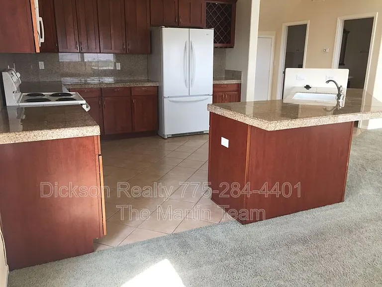 3200 Cityview Ter — Photo 8