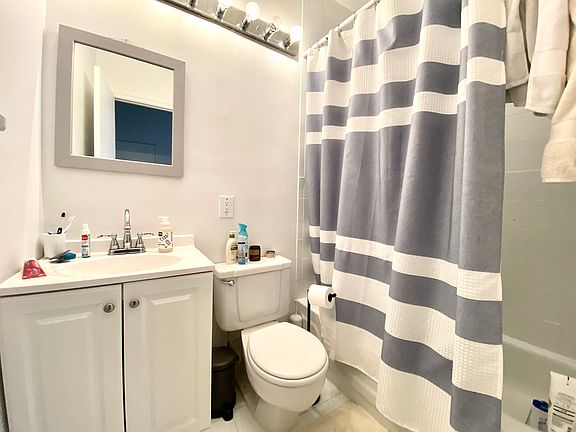 5th image of 67 E 3rd St APT 2B