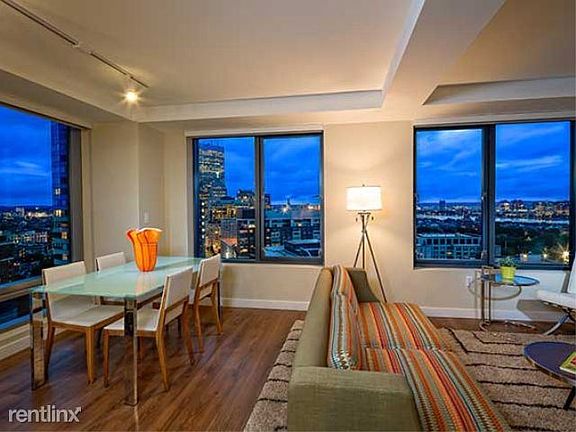 22ModelLivingRoom01-ModernSchemeApartmentWithPanoramicViews