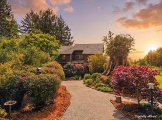 186 Shale Ln, Kneeland, CA 95549