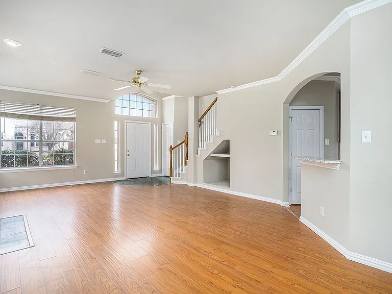 5201 Arrowhead Way — Photo 9