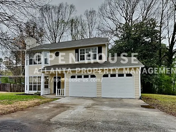 5652 Longbow Dr, Stone Mountain, GA 30087