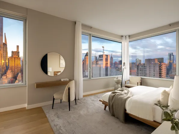 611 West 56th Street image 5 of 16