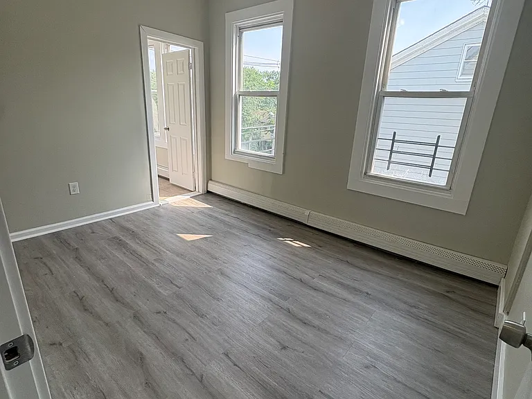 29 N Munn Ave #2 — Photo 8