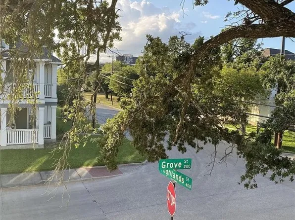 400 Highlands St, College Station, TX 77840
