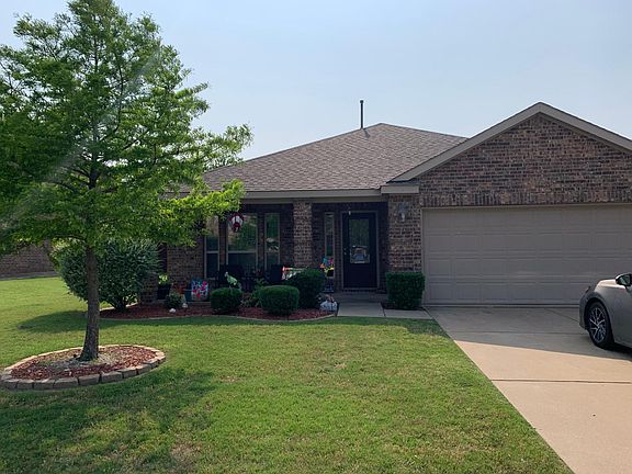 3rd image of 3101 Palo Pinto Dr