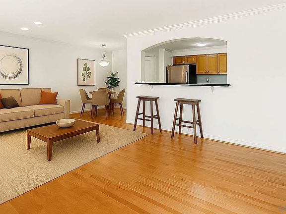 5th image of 4548 Hawley Blvd Unit 3