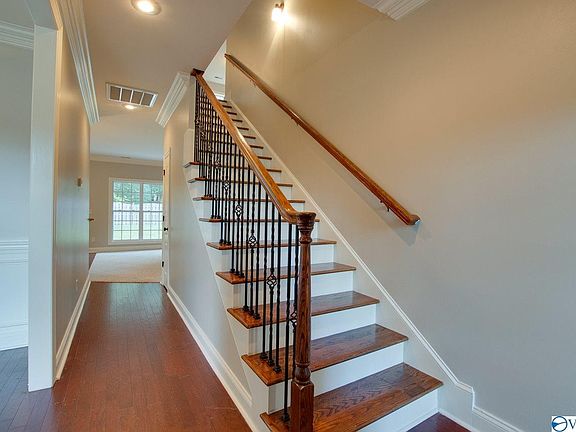 3rd image of 4844 Cove Valley Dr SE