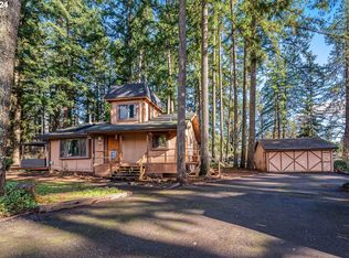 88915 Falcon Dr, Elmira, OR