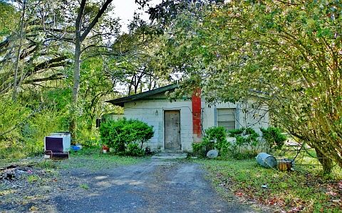 2nd image of 6816 SW 71st Way