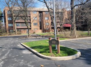 910 Ridge Rd UNIT 204, Munster, IN 46321