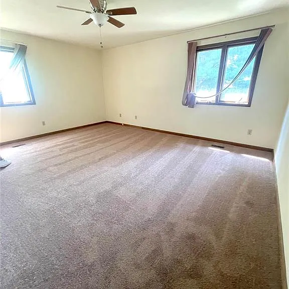 301 Brian Dr — Photo 8