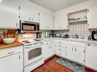 2 Panoramic Way APT 201, Berkeley, CA 94704