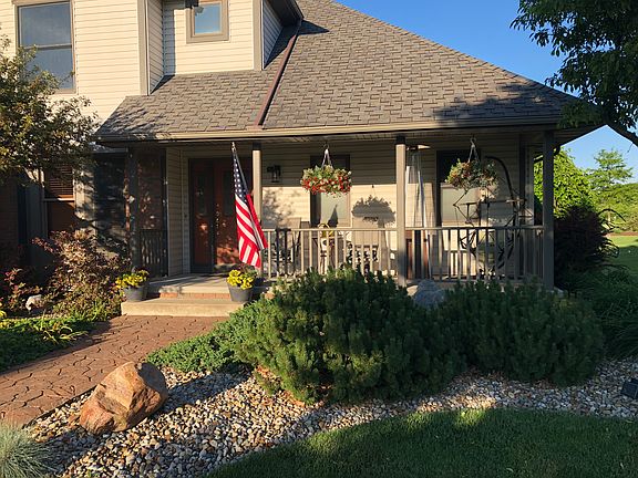 2nd image of 718 Tracht Meadows Dr