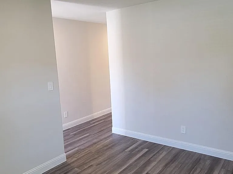 2371 Aspen Hill Dr — Photo 9