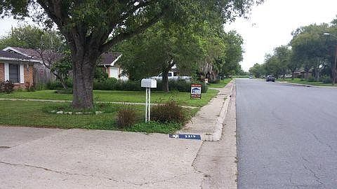 4th image of 2219 Ella St