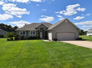58125 Hidden Meadow Trl, Goshen, IN 46528