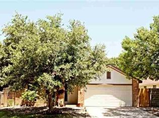 1706 Woodland Dr, Laredo, TX 78045
