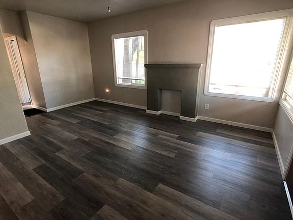 5th image of 1095 Mira Mar Ave