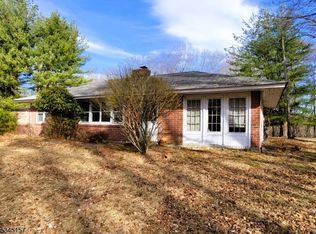 89 Armstrong Rd, Wantage, NJ 07461