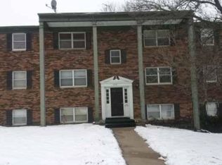 602 30th St APT C1, Rock Island, IL