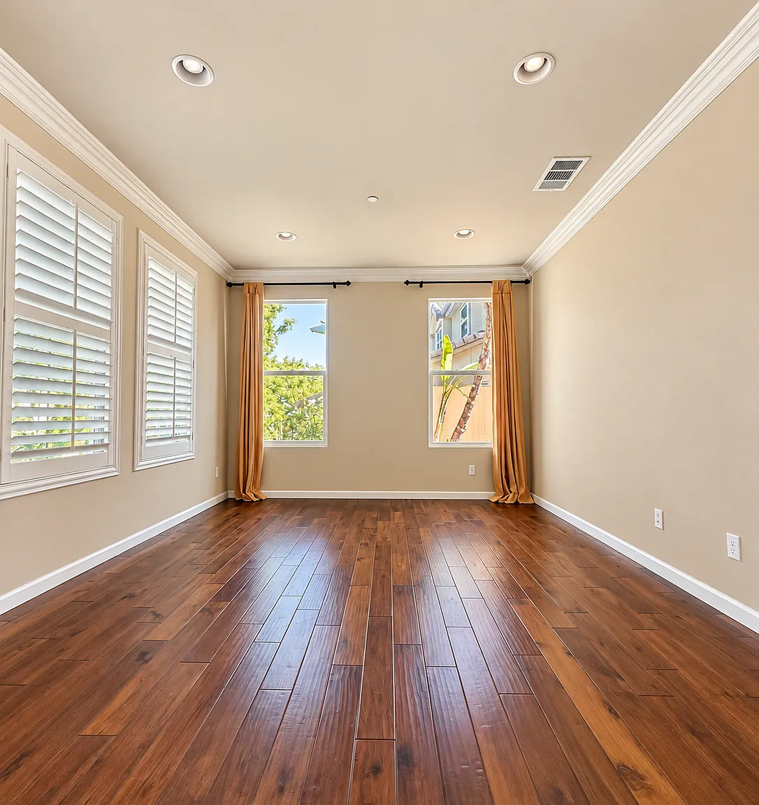7 bed, 3970 sqft, $7,600 — Photo 3