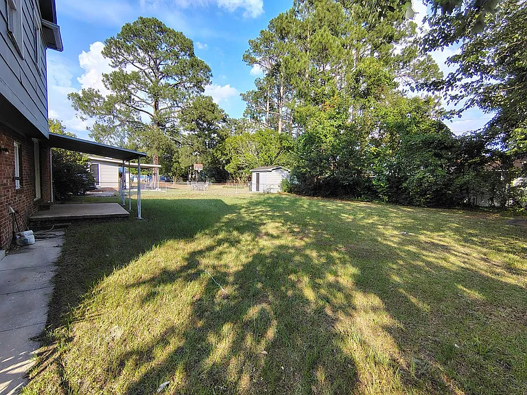 515 Farmview Dr — Photo 9